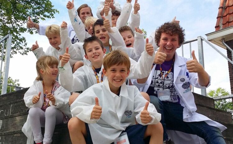  What Are Science Summer Day Camps?